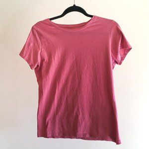 Pact Pink Medium Featherweight T-Shirt